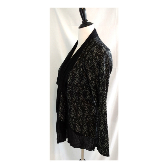 inLuv Cardigan Overpiece 2X Black Gray Ruffle - Picture 3 of 6